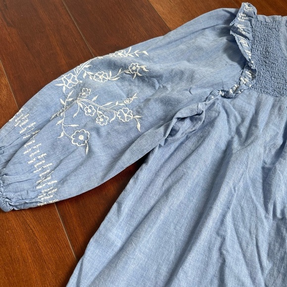 LOFT Embroidered Smock Light Blue Long Sleeve Blouse Size Large Petite - Picture 6 of 6